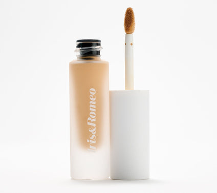 Iris & Romeo Best Skin Days Treatment Concealer