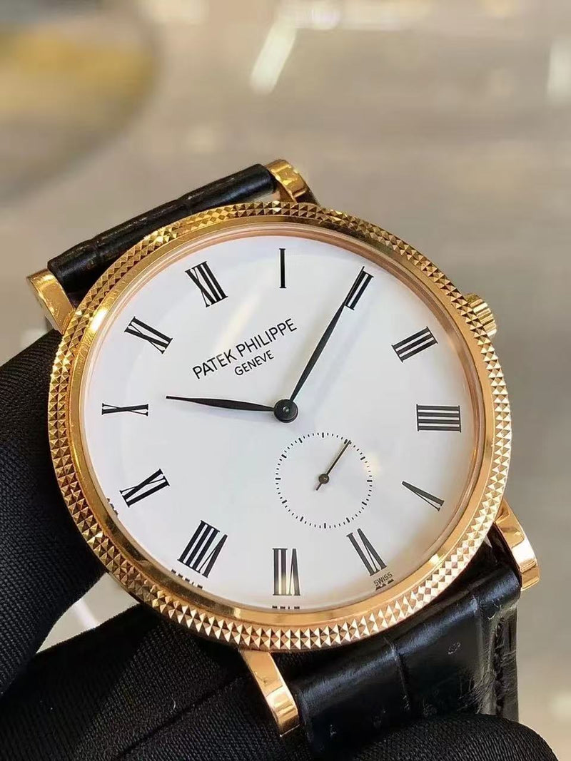 Rose gold watch — View 4