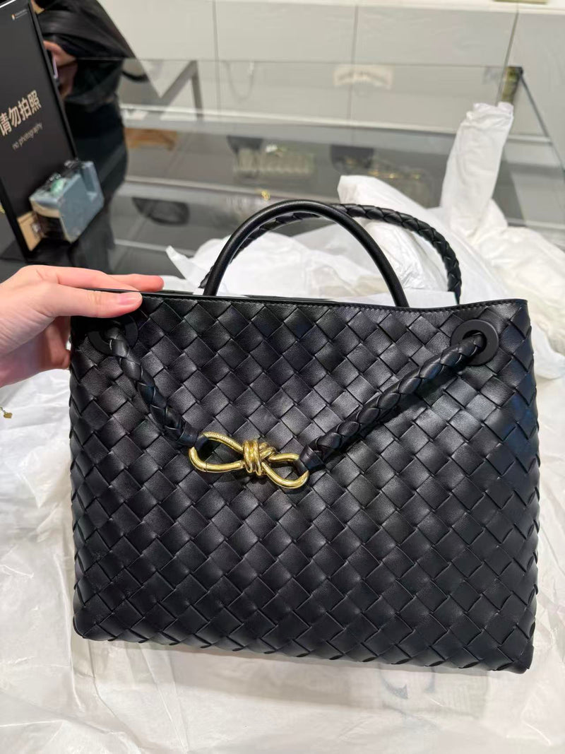 Shoes, handbags, leather gloves, clothing, watches — View 9