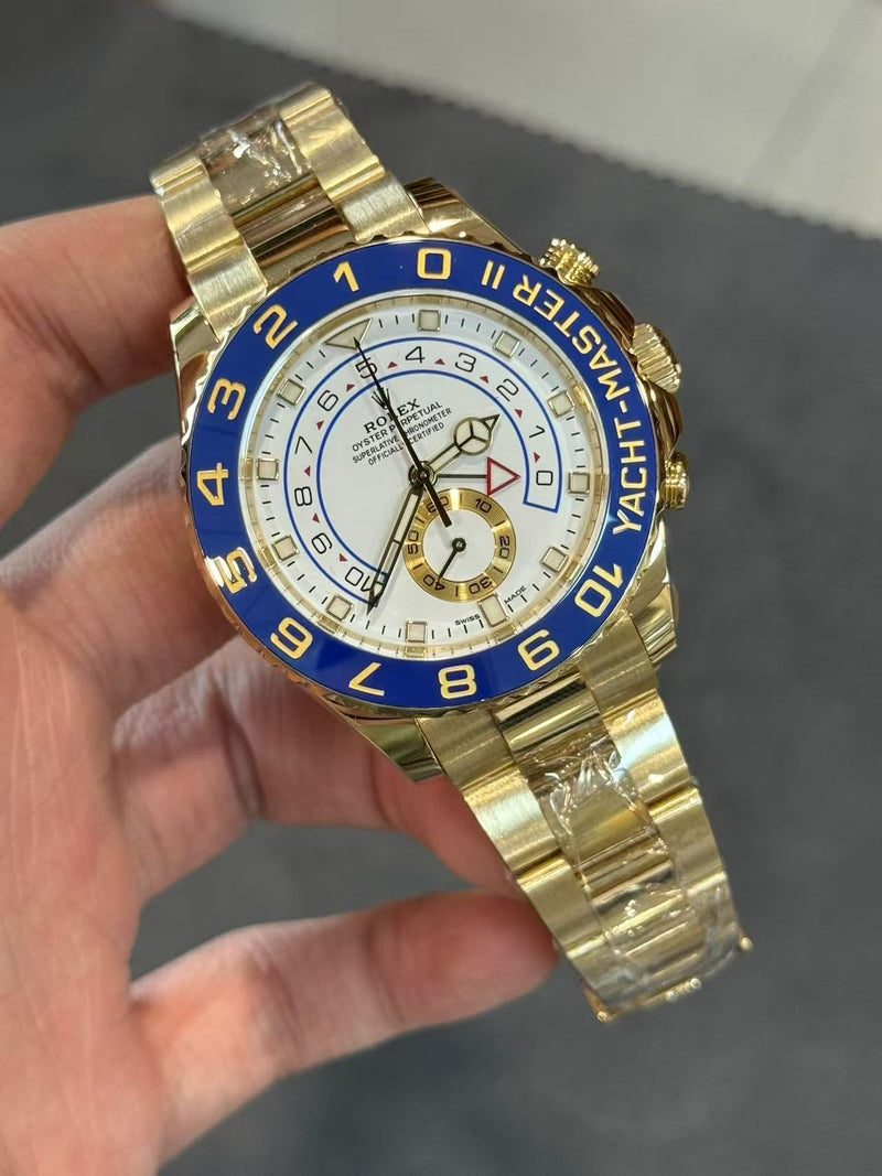 Large Yacht Watch — Main view
