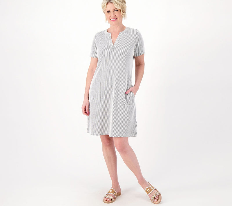 Isaac Mizrahi Live! Regular Knit Seersucker Short Sleeve Dress — View 9