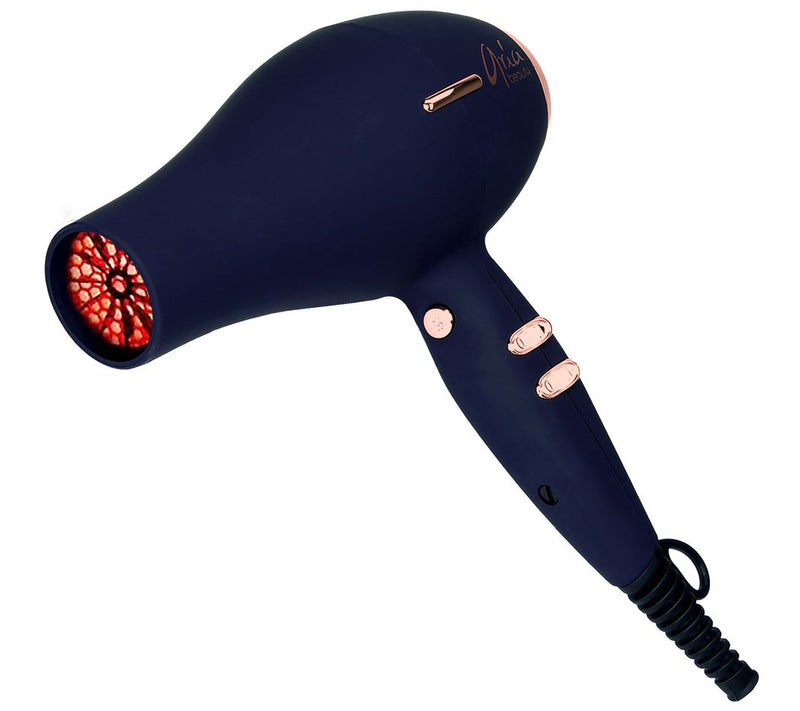 Aria Beauty Voyager Professional Universal Voltage Blowdryer — Main view