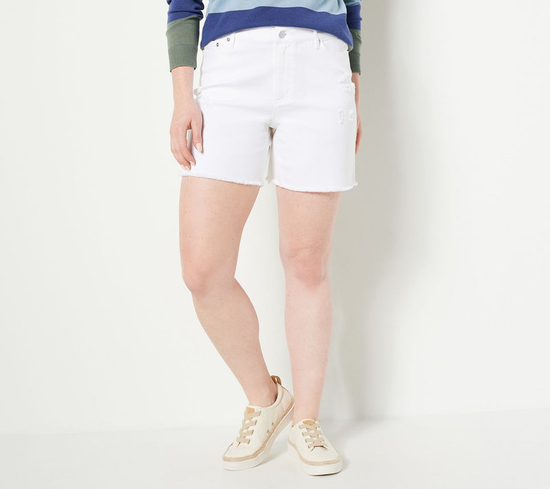 Candace Cameron Bure Regular Color Denim Short — View 12