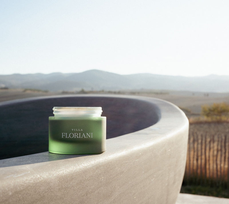 Villa Floriani Collina Exfoliating Oil Balm — View 5