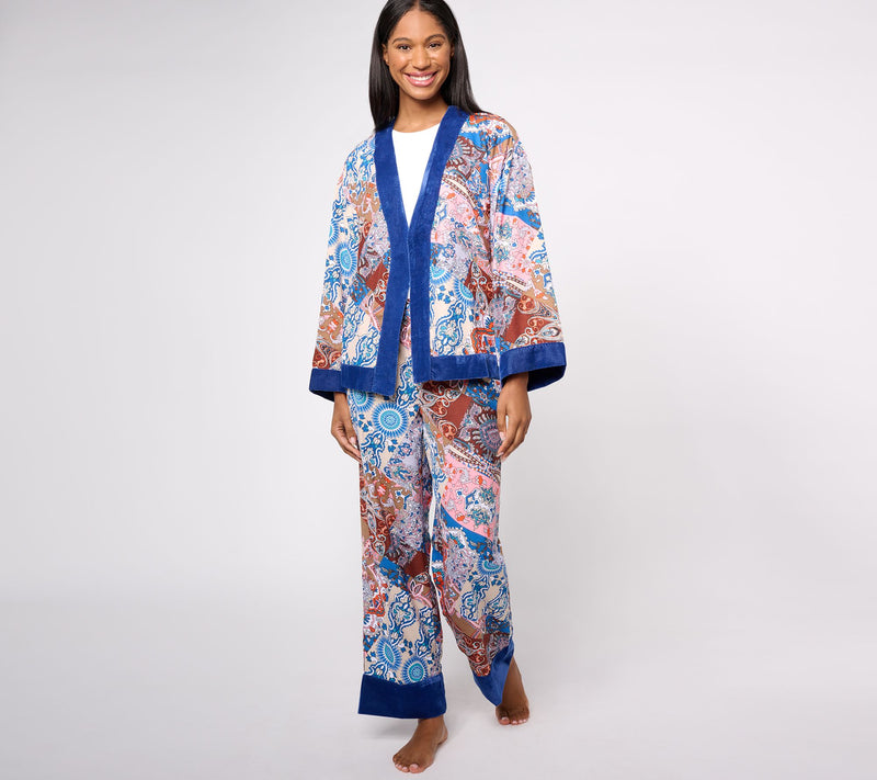 Tolani Analia Three Piece Sleep Set with Velvet Trim — View 10