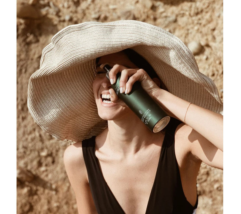 Villa Floriani Costa Revitalizing Body Essence — View 3