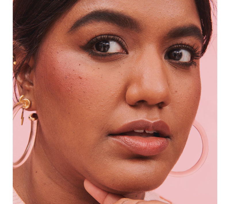 Benefit Cosmetics Dandelion Twinkle Nude-Pink Highlighter — View 4