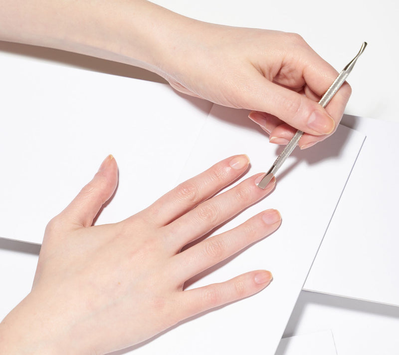 Tweezerman Pushy & Nail Cleaner — View 5