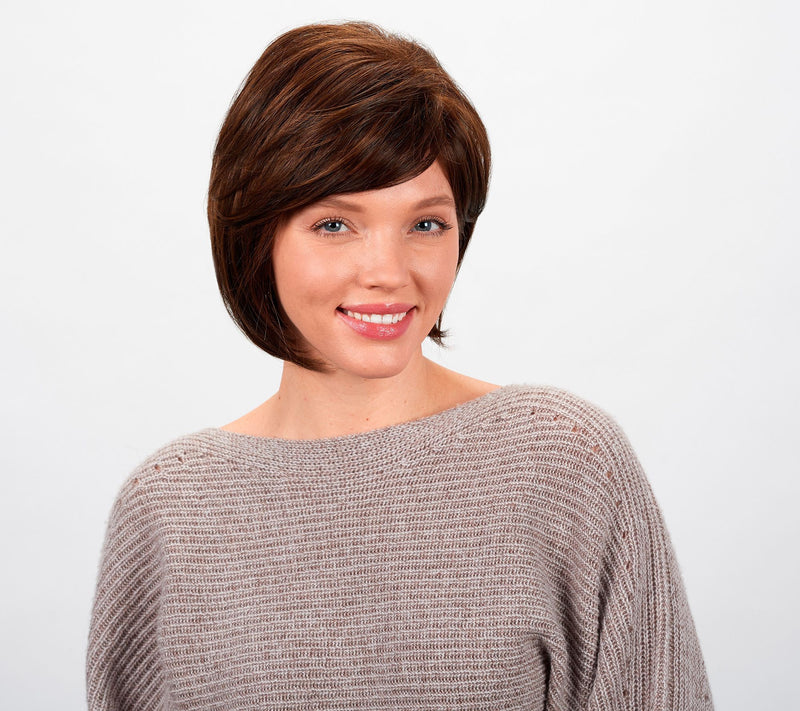 Hairdo Graceful Bob Layered Wig — View 7