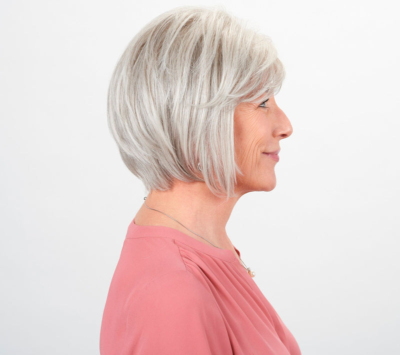 Hairdo Graceful Bob Layered Wig — View 19