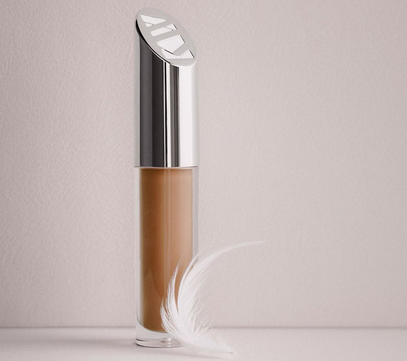 Kjaer Weis Liquid Concealer Iconic — View 37