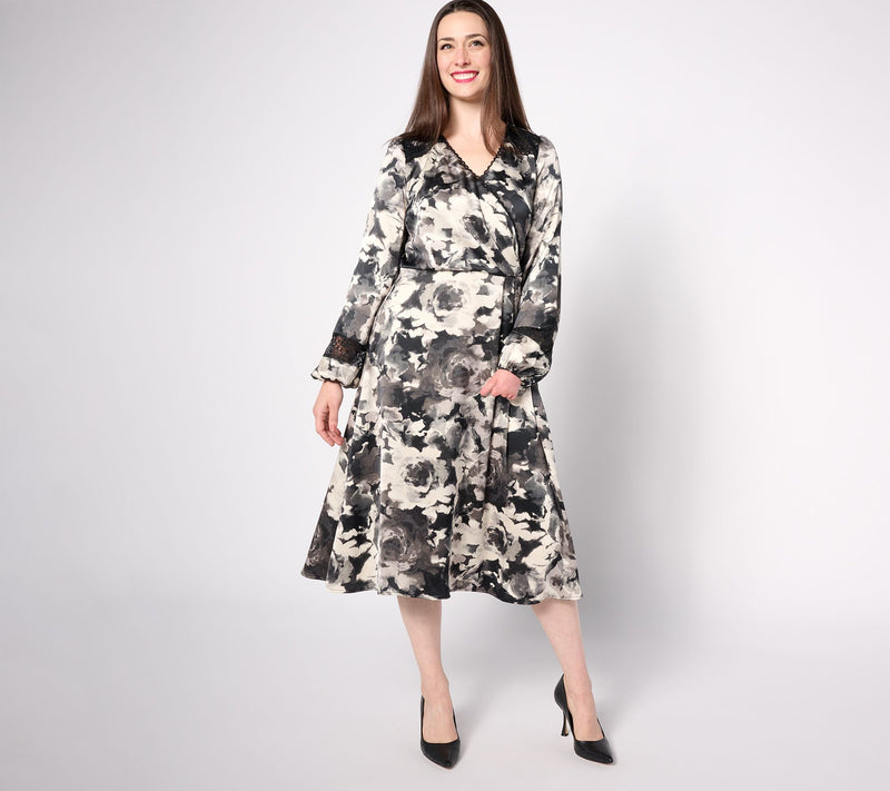 Isaac Mizrahi Live! Regular Floral Printed Ruched Long Sleeve Dress — Main view