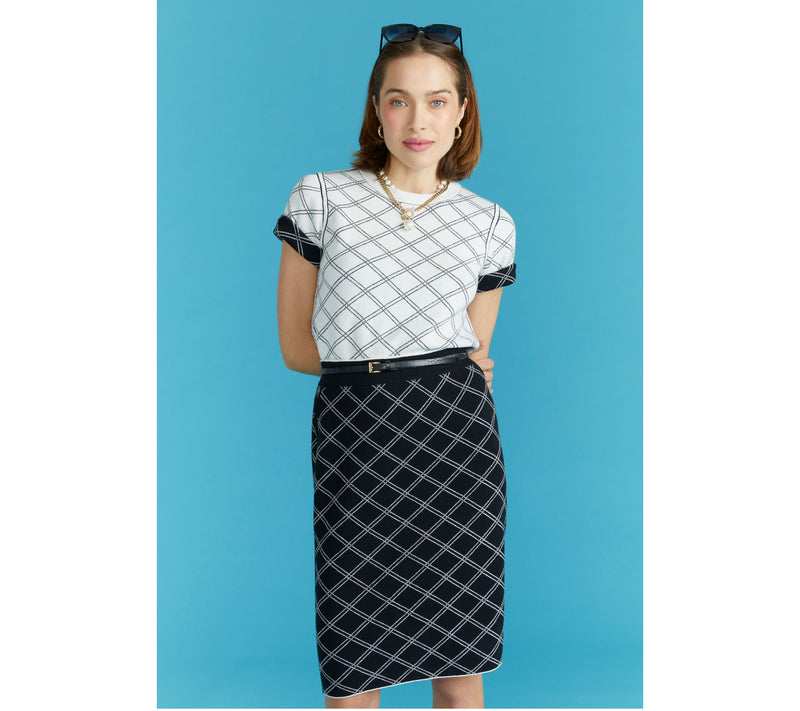 Isaac Mizrahi Live! Reversible Jacquard Short Sleeve Sweater — View 5