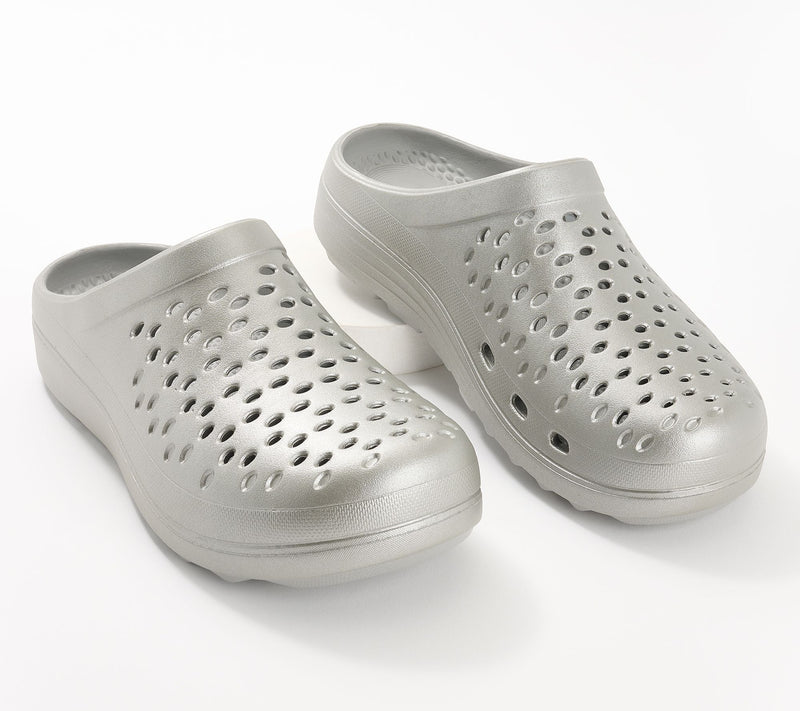 Revitalign Orthotic Perforated Recovery Clogs Fusion Vitality — View 13