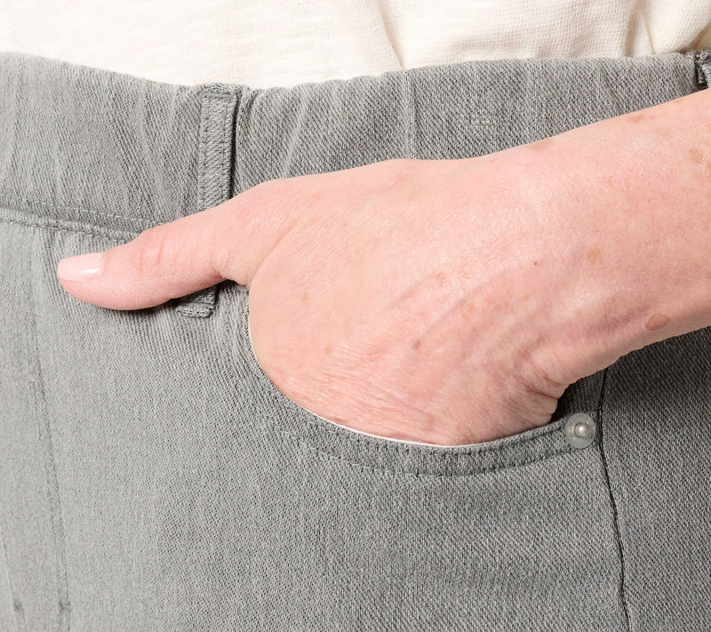 Denim & Co. Adaptive Comfy Knit Air Short Wheelchair Pant — View 11