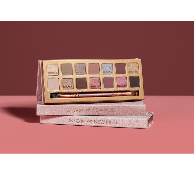 Sigma Beauty New Mod Eye Shadow Palette with New Mod Lip Cream — View 5