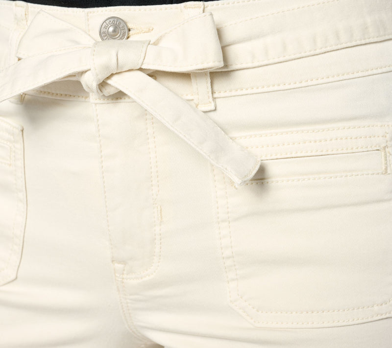 nicole by Nicole Miller Soho High Rise Straight Leg Capri-Off White — View 6