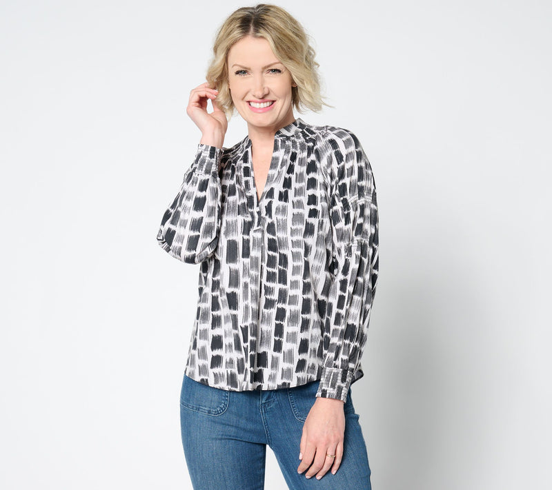 NIC+ZOE Printed Brushstrokes Woven Top — View 11