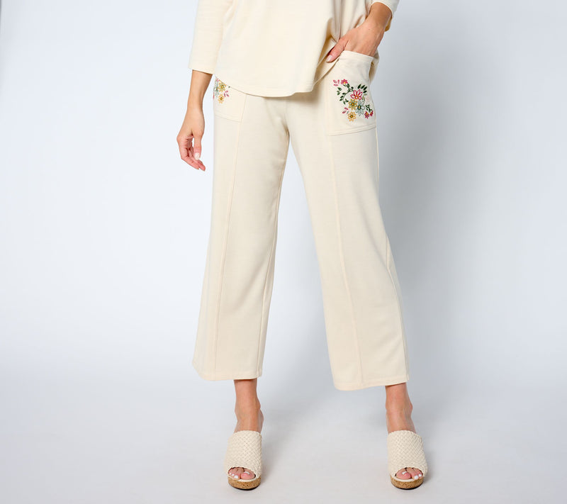 LOGO Life by Lori Goldstein Petite Pull-On Wide Leg Pants — Main view