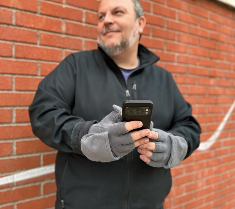 Sprigs Multi-Mitt Gloves with Cell Phone Pocket — View 16