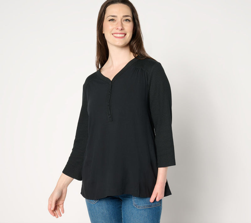 LOGO by Lori Goldstein 3/4 Sleeve V-Neck Henley Waffle Mix Top — View 9