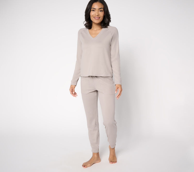 Barefoot Dreams Malibu Collection Butterchic Knit V-Neck Set — View 5