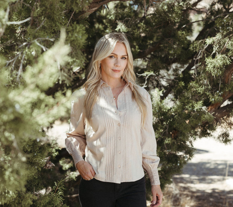 Me by Jennie Garth Aubrey Woven Blouse with Crochet Trim — View 7