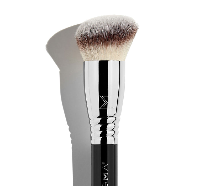 Sigma F48 Soft Coverage Brush — View 4