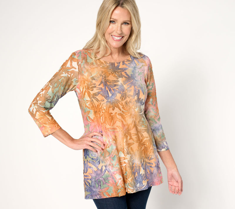 Susan Graver Weekend Petite Tie Dye Burnout 3/4 Sleeve A-Line Tunic — View 18