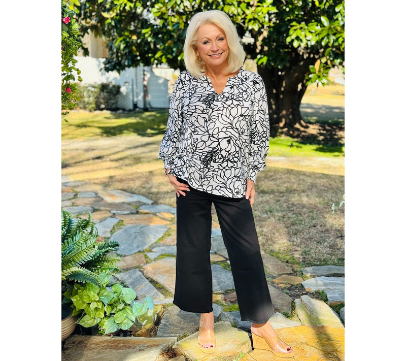 Belle by Kim Gravel Regular TripleLuxe Twill Wide Leg Crop w/ Fray — View 14