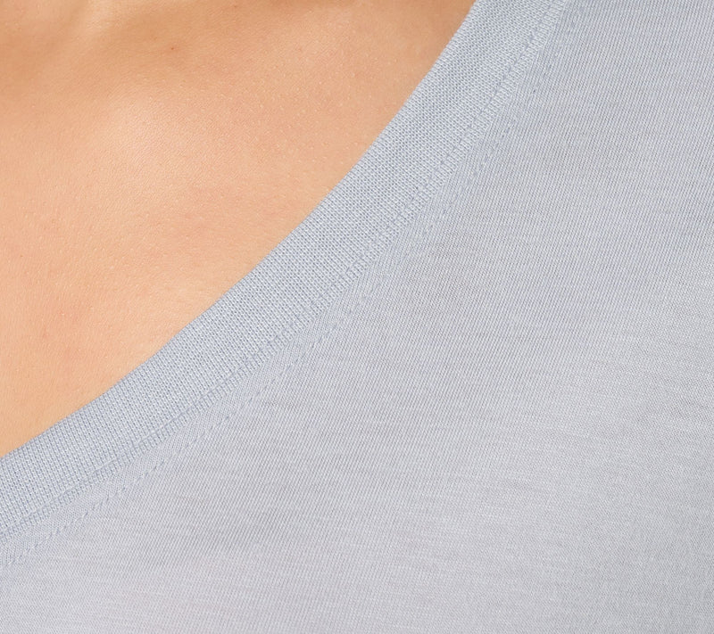 Barefoot Dreams Malibu Collection Pima Modal Slub V-Neck Tee — View 16