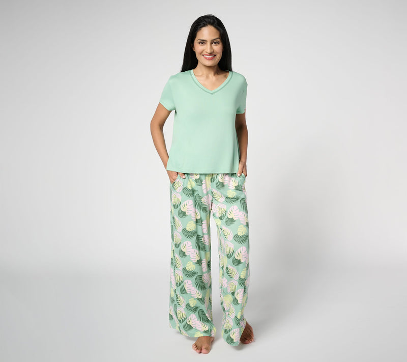 MUK LUKS Cloud Knit Boxy Tee & Relaxed Pant Pajama Set — View 7