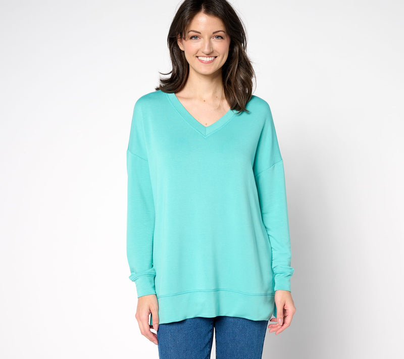 Brandis Dress Out Loud Acquitted Knit V-Neck Top with Side Slits — View 14