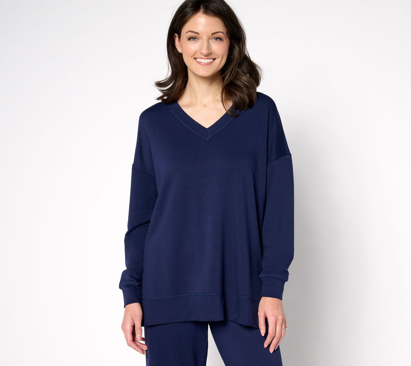 Brandis Dress Out Loud Acquitted Knit V-Neck Top with Side Slits — View 15