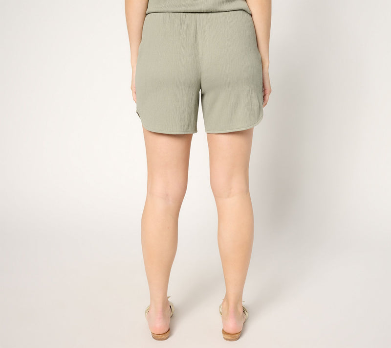 Belle by Kim Gravel Regular Packabelle Curved Hem Shorts — View 4
