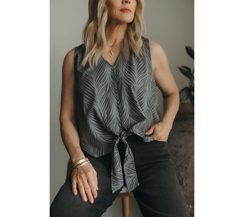 Me by Jennie Garth Beverly Palms Sleeveless Blouse — View 8