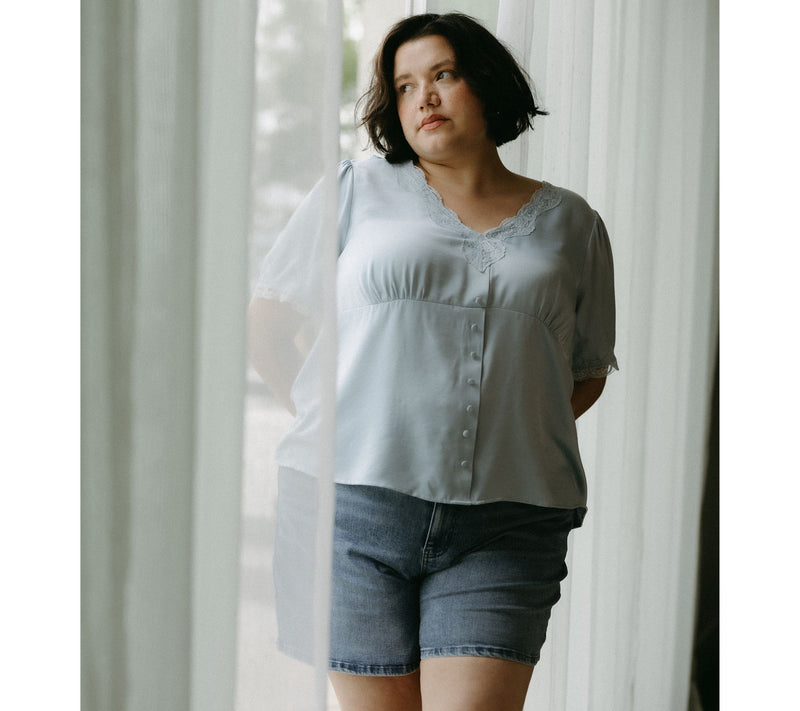 Me by Jennie Garth Short Sleeve Starlet Satin Blouse — View 16