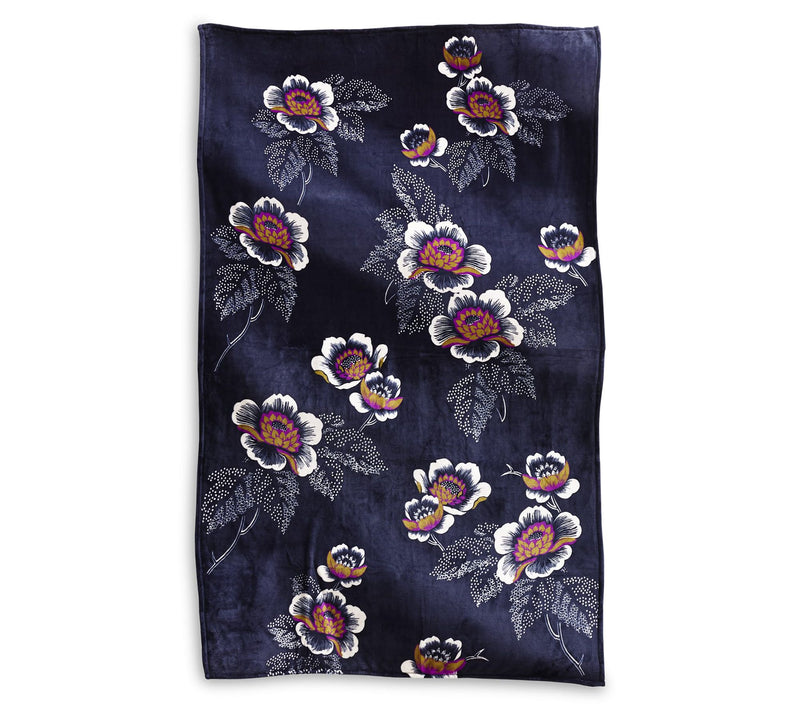 Vera Bradley 50" x 80" Plush Throw Blanket — View 38