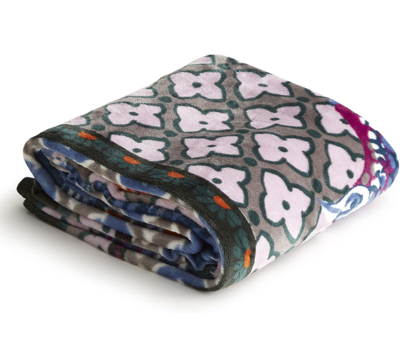 Vera Bradley 50" x 80" Plush Throw Blanket — View 57