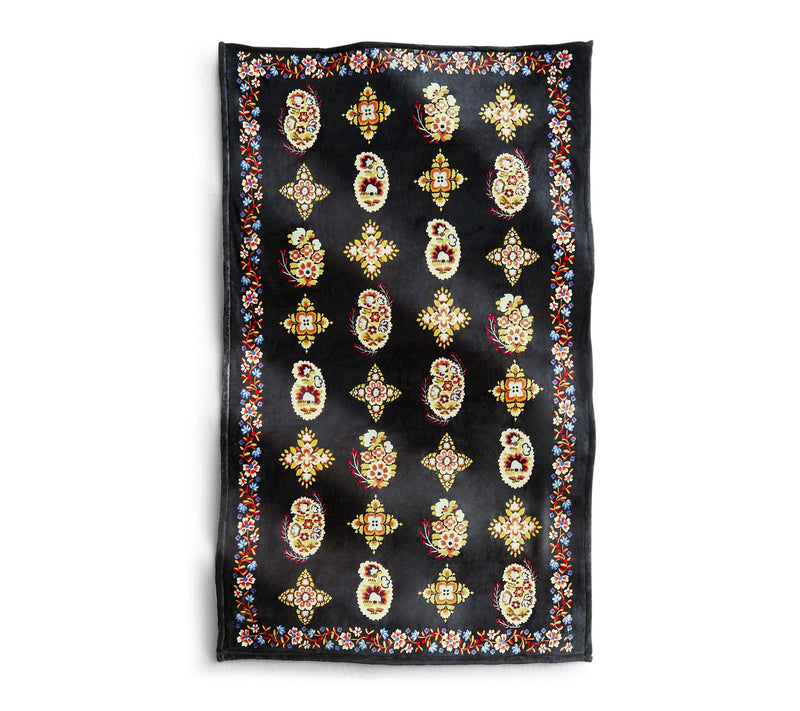 Vera Bradley 50" x 80" Plush Throw Blanket — View 19