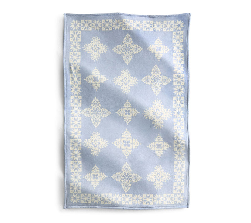 Vera Bradley 50" x 80" Plush Throw Blanket — View 21
