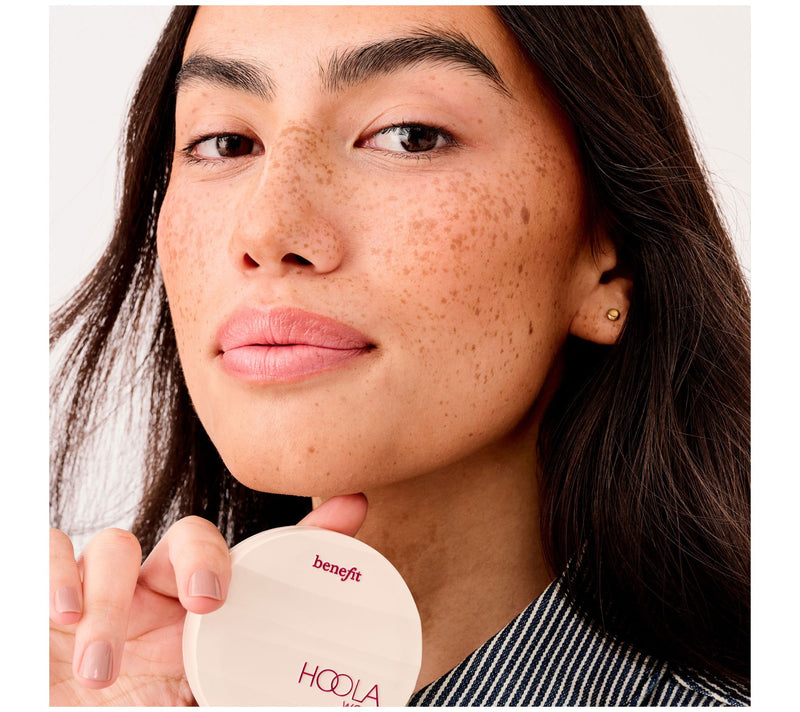 Benefit Cosmetics Hoola Wave Bronzing Balm — View 4
