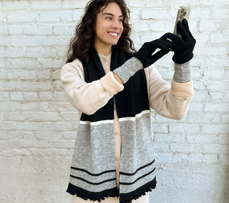 Sprigs Ruffle Edge Knit Scarf & Touchscreen Gloves Set — View 16