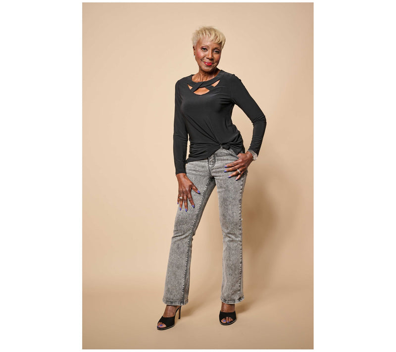 Women with Control Contour Curves Petite Black Wash Jeans — View 7