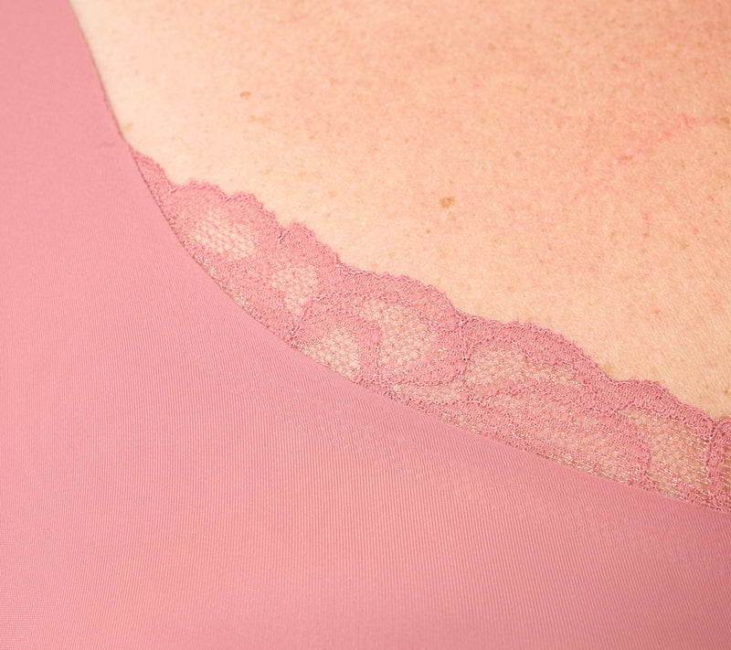 Evelyn & Bobbie Lace Trimmed V-Neck Seamless Bra Cami — View 15