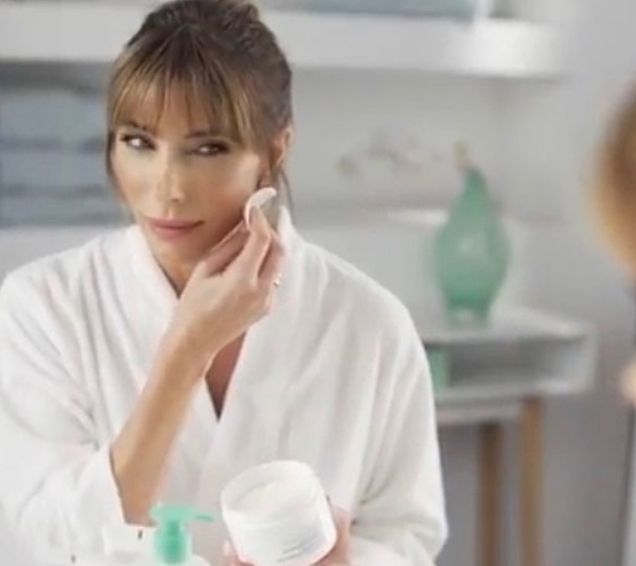 SERIOUS SKINCARE Glycolic Retexturizing Pads — View 5