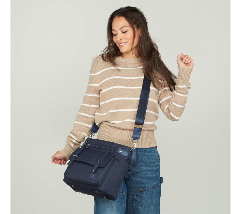 IHKWIP The Modern Messenger Bag — View 20