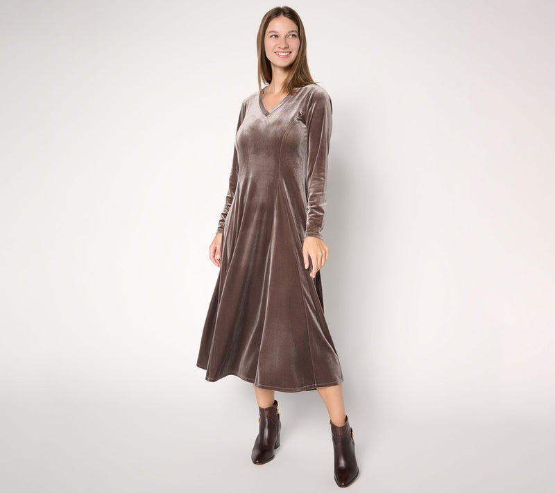 Women with Control Petite Velvet Godet V-Neck Midi Dress — View 12
