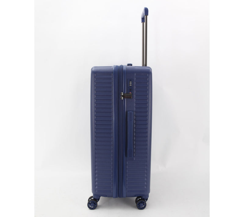 Triforce Amalfi 29" Spinner Suitcase with ClearLuggage Cover — View 4