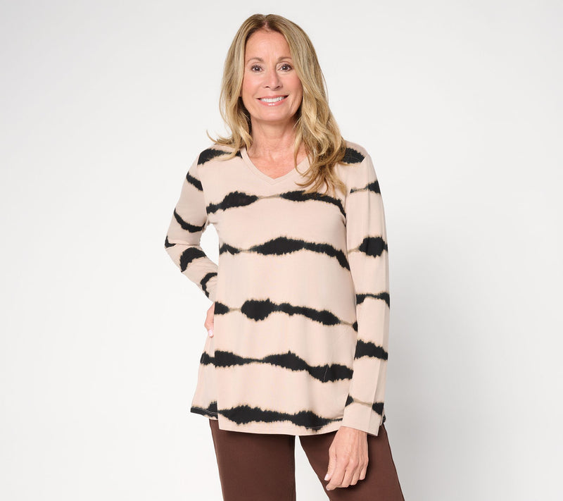 LOGO by Lori Goldstein Rayon 230 Printed Stripe Dye Effect Top — View 12